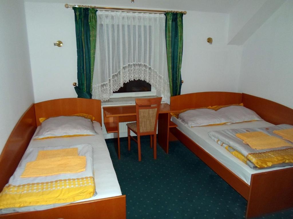 Hotel Korona Słubice Cameră foto